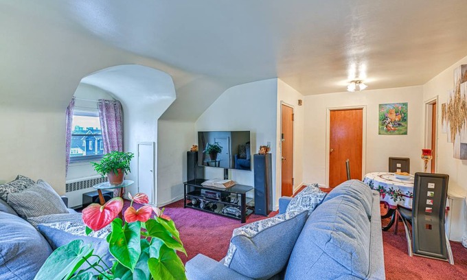 South Side Apartment | 65 m² Apartment ∙ 1 bedroom ∙ 2 guests