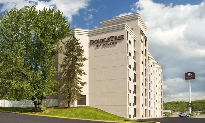 Strabane Hotel | 74 m² Hotel ∙ 127 guests