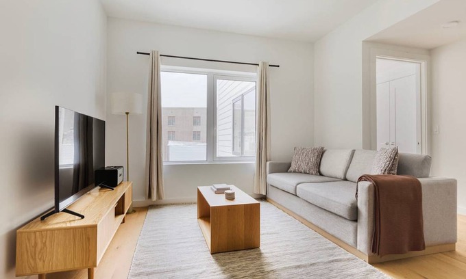 The Village Apartment | 78 m² Apartment ∙ 1 bedroom ∙ 2 guests