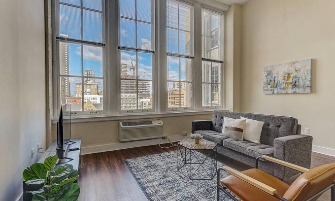 Gayborhood Apartment | 79 m² Apartment ∙ 1 bedroom ∙ 2 guests