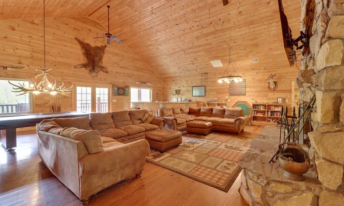Fraziers Bottom House | 836 m² House ∙ 14 bedrooms ∙ 37 guests