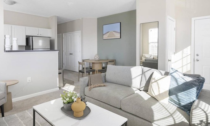Canal Winchester Apartment | 86 m² Apartment ∙ 2 bedrooms ∙ 4 guests