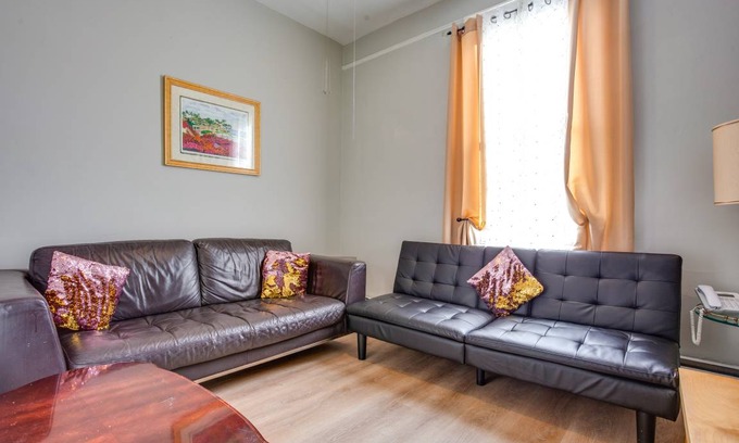 West New York Apartment | 88 m² Apartment ∙ 2 bedrooms ∙ 7 guests