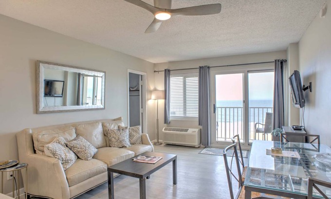 Northeast Virginia Beach Apartment | 88 m² Apartment ∙ 2 bedrooms ∙ 6 guests