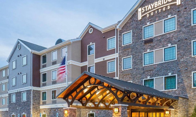 Canton Hotel | 89 m² Hotel ∙ 2 bedrooms ∙ 127 guests