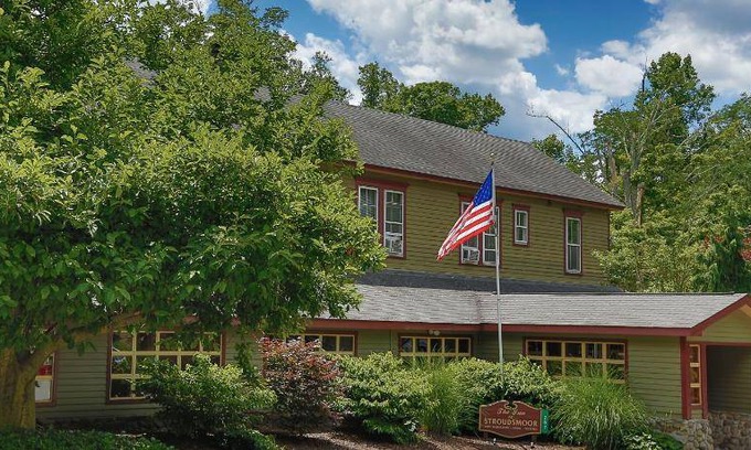 Stroudsburg House | 91 m² Motel ∙ 127 guests