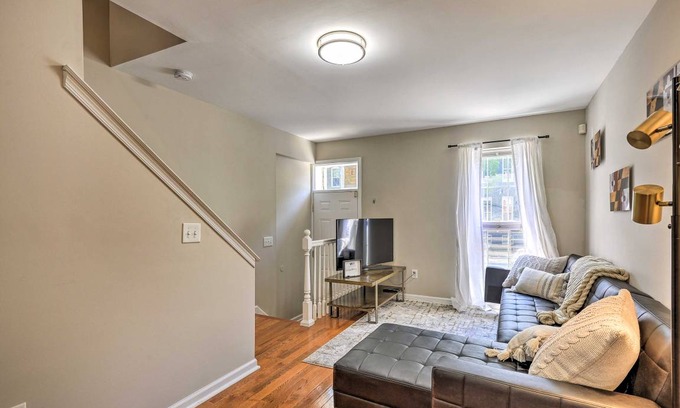 Downtown Baltimore Apartment | 92 m² Apartment ∙ 2 bedrooms ∙ 4 guests