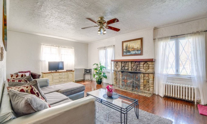 Cleveland Heights Apartment | 92 m² Apartment ∙ 2 bedrooms ∙ 4 guests