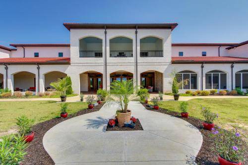 Lawrence County Apartment | 93 m² Apartment ∙ 2 bedrooms ∙ 4 guests