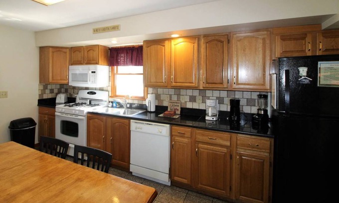 Oneonta Apartment | 93 m² Apartment ∙ 3 bedrooms ∙ 6 guests