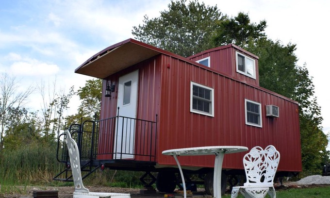 Madison Other | Accommodation ∙ 1 bedroom ∙ 2 guests
