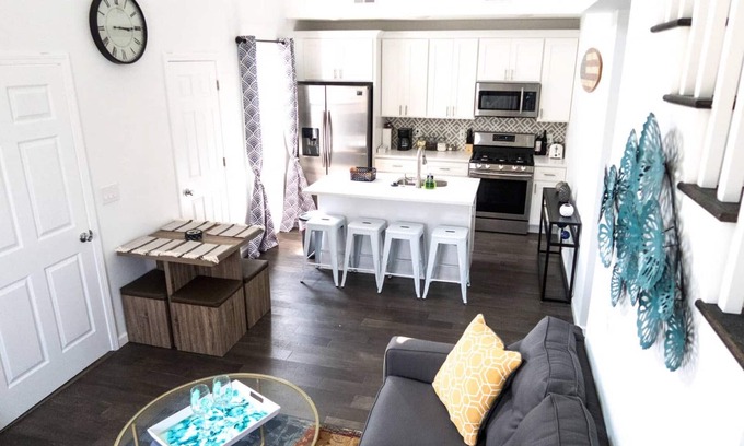 Ventnor City House | Amazing Beach house with 2 Units booked together