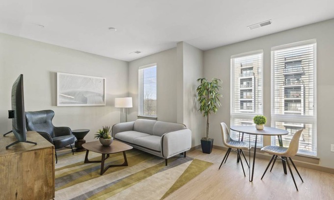 Town Center Apartment | Apartment ∙ 1 bedroom ∙ 2 guests