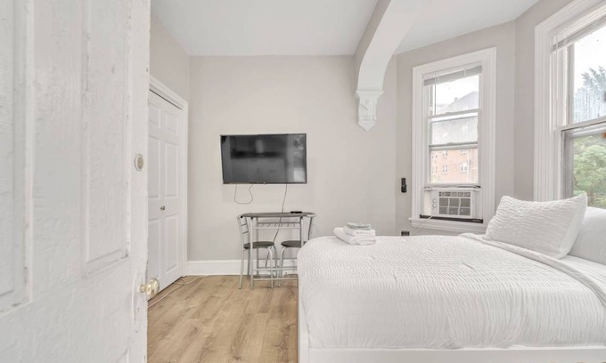 Wilmington Apartment | Apartment ∙ 1 bedroom ∙ 2 guests