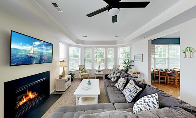 Ocean View House | Bayside Bethany Lakes N Mill #114