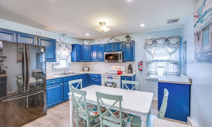 North Wildwood House | Beach House w/Private Pool in North Wildwood