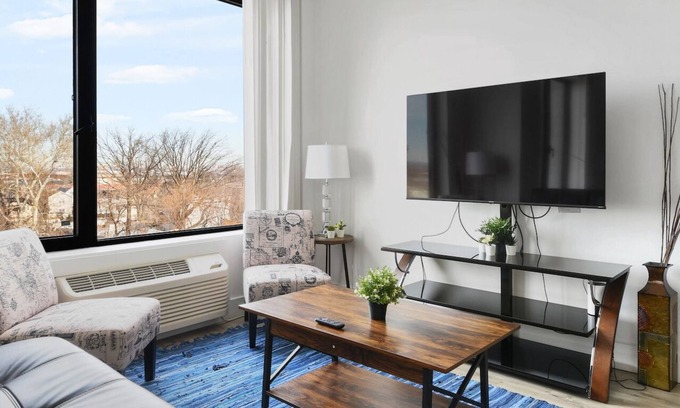 Elizabeth Apartment | Beautiful Studio Near EWR 7681