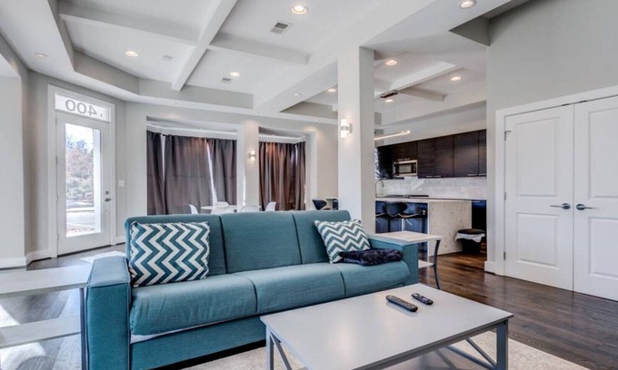 Capitol Hill Condo | Beautiful Well Located 3BR Condo For 3 International Students and/or Interns.