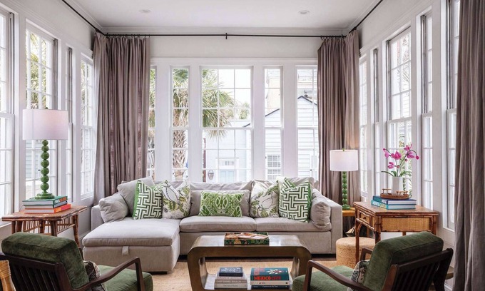 Cannonborough Elliotborough House | Casa Zoë | Elegant 3BR Retreat Near King Street