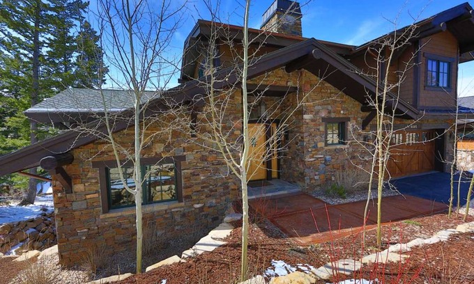 Allegany Other | Castle ∙ 2 bedrooms ∙ 6 guests