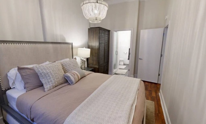 Central Park South Apartment | Central Park, Theater District & Columbus Circle. New Renovation 3 Bed/2 Bath.