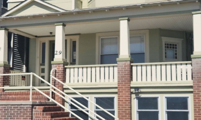 Ocean Grove Apartment | CHARMING , NEW RENO, STUDIO APT.nMTHLY RENTAL JUNE START - 1 1/2 BLOCKS TO BEACH