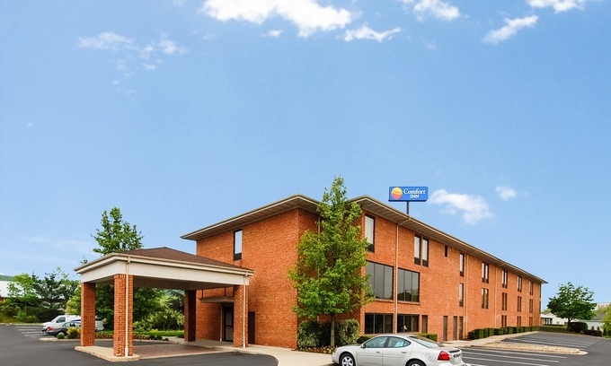 Pine Grove Hotel | Comfort Inn Pine Grove