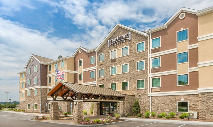 Canton Condo | Condo ∙ 1 bedroom ∙ 3 guests