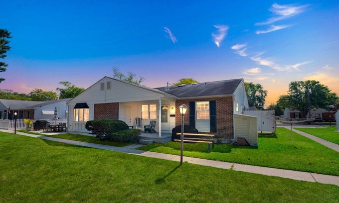 Village Green Condo | Condo ∙ 2 bedrooms ∙ 6 guests