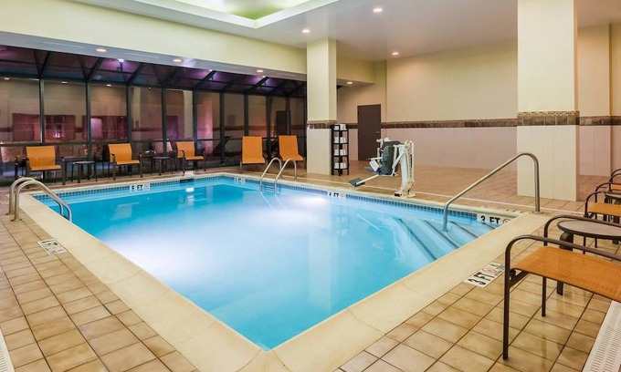 Downtown Chattanooga Hotel | Courtyard by Marriott Chattanooga Downtown
