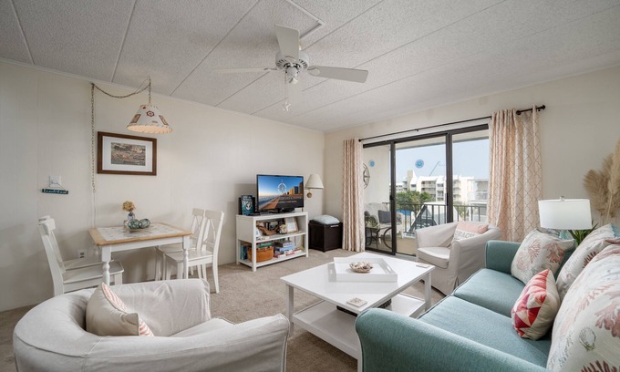 North Ocean City Condo | Experience your vacation in this spacious one bedroom condo with an ocean view.