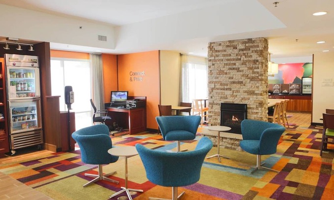 Berea Hotel | Fairfield Inn & Suites Lexington Berea