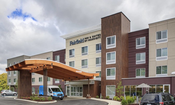 Berwyn Hotel | Fairfield Inn & Suites by Marriott Philadelphia Valley Forge/Great Valley