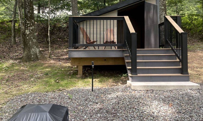 Benton House | House ∙ 1 bedroom ∙ 2 guests