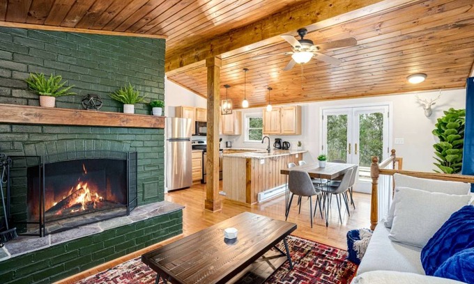 Millville House | House ∙ 2 bedrooms ∙ 7 guests