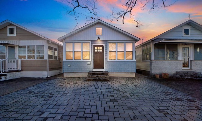 Seaside Heights House | House ∙ 3 bedrooms ∙ 6 guests