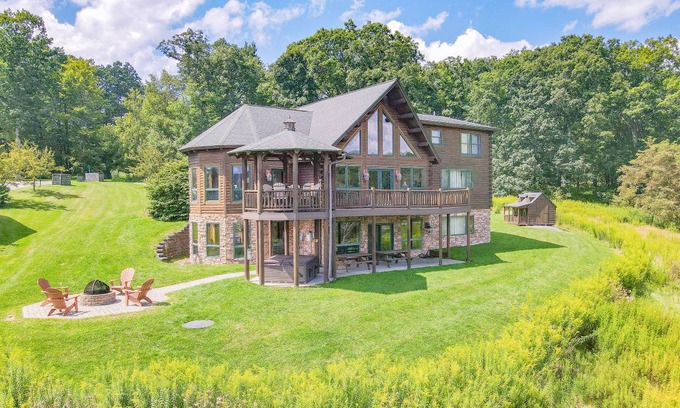 Swanton House | House ∙ 5 bedrooms ∙ 14 guests