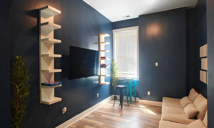Chinatown Hostel | I Street Capsule Hostel