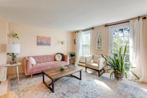 Lambertville Apartment | Lambertville Retreat - Walk to Shopping and Dining!