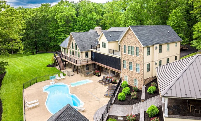 Loysville Cabin | Liberty Valley Lodge
