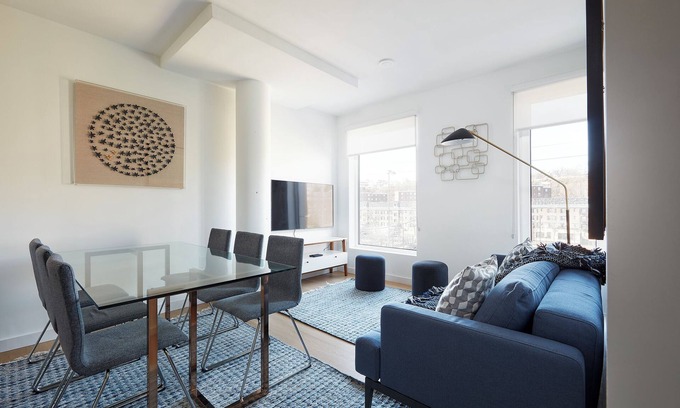 Hoboken Apartment | Modern 3 BR loft -shared deck - gym - mins to NYC