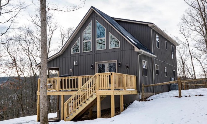 Huntingdon House | NEW! House Near Raystown Lake in Peaceful Wooded Area