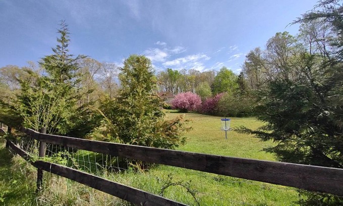 Ashley Oaks Resort | Private room ∙ 1 bedroom ∙ 1 guest