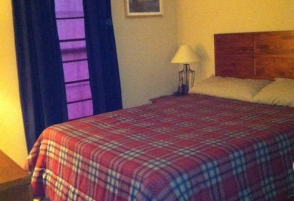 Harrisburg Resort | Private room ∙ 1 guest