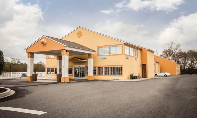 Georgetown Hotel | Quality Inn & Suites Georgetown - Seaford