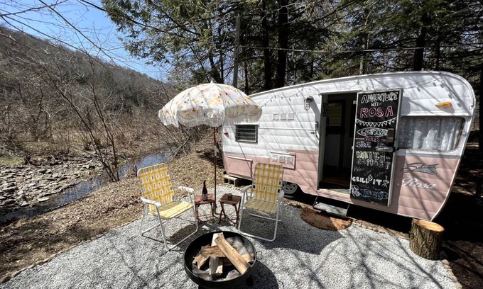 Parksville RV Rental | Recreational vehicle (RV) ∙ 1 bedroom ∙ 2 guests
