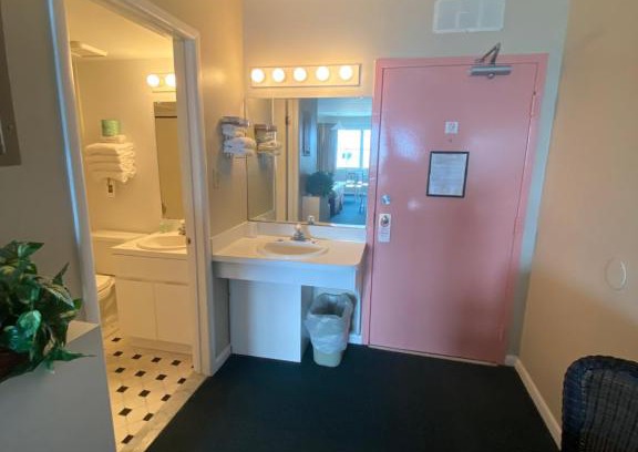 Wildwood Hotel | Sea-N-Sun Resort Motel