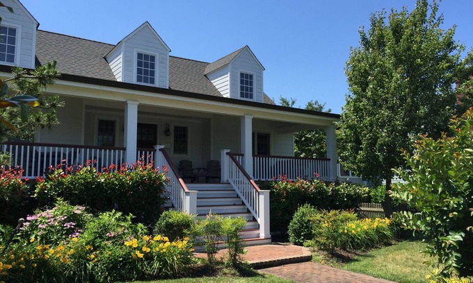 Cape May House | Sea Sounds! Beach Block! Newly renovated kitchen, bathrooms, furniture!