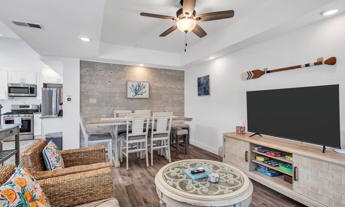 Seaside Heights House | Seaside 3BR w/Central AC, Balcony & Outdoor Shower