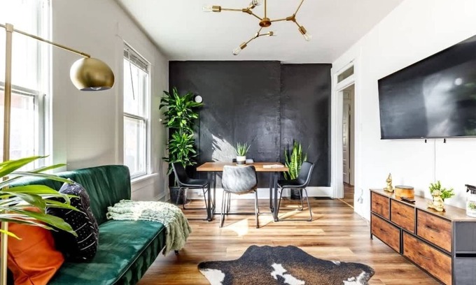 German Village House | Short North - Convention- Parking Free - Pets
